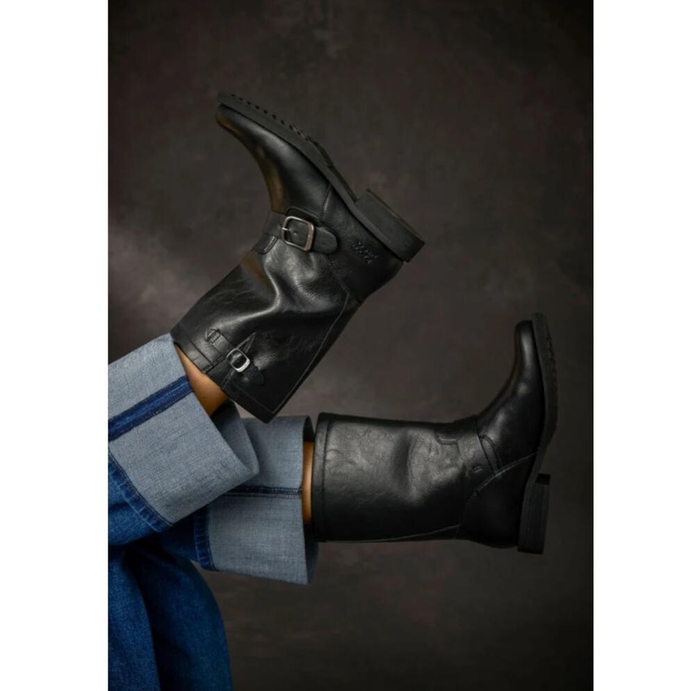 Frye and Co. Chesnee Short Booties Black Size 7M